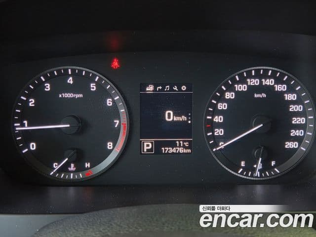 Hyundai LF Sonata Premium, 2015 8