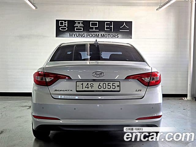 Hyundai LF Sonata Premium, 2015 15