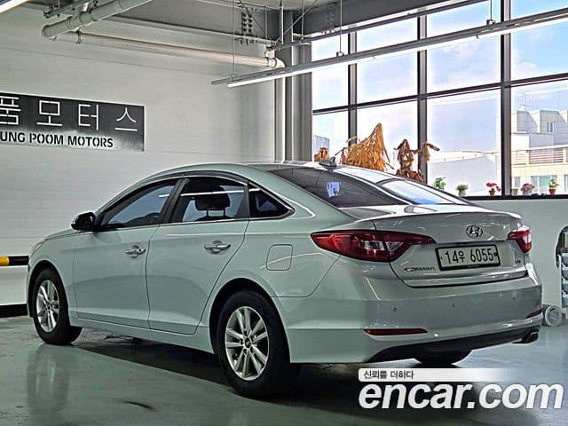 Hyundai LF Sonata Premium, 2015 16