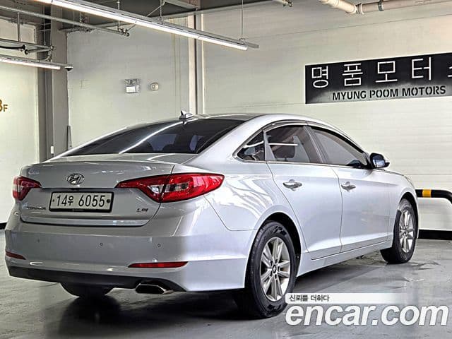 Hyundai LF Sonata Premium, 2015 17