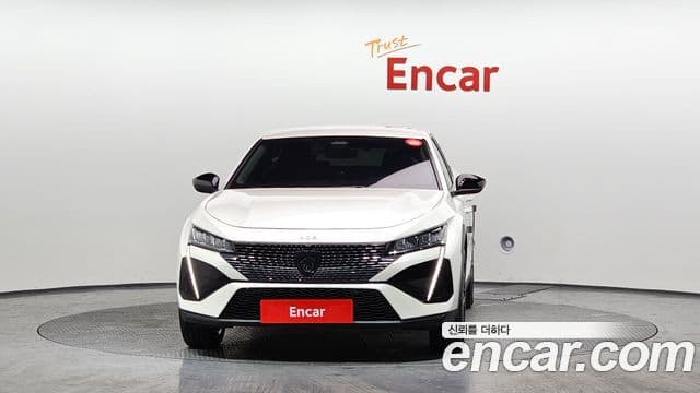 Peugeot 408 1.2 Pure Tech Allure, 2023 3