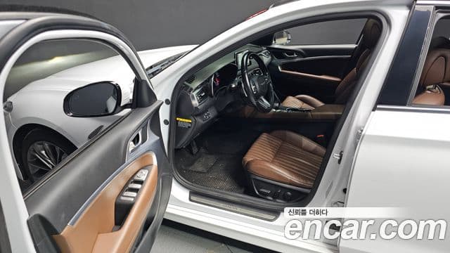 Genesis G70 Supreme, 2018 10