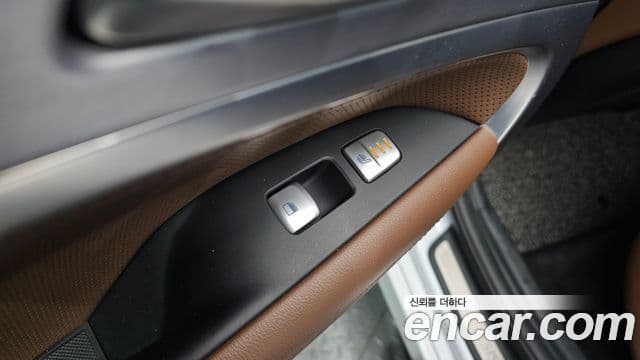 Genesis G70 Supreme, 2018 19