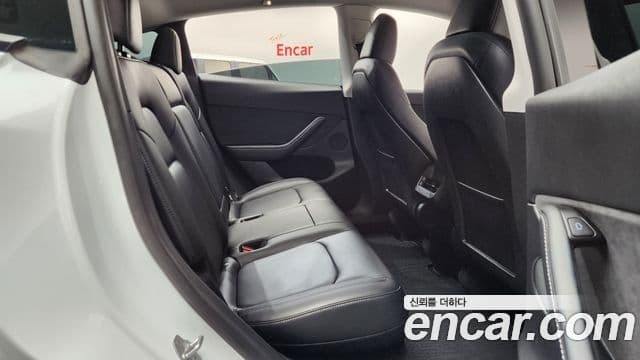 Tesla модель Y, 2024 12