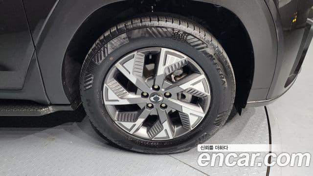 KG모빌리티(SsangYong) Torres EVX E7, 2024 все фото