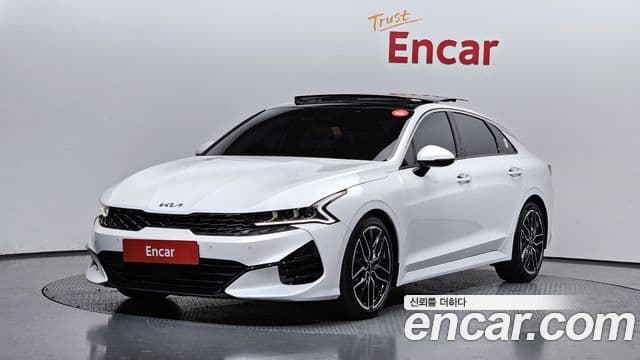 Kia K5 3세대 Prestige, 2022 1