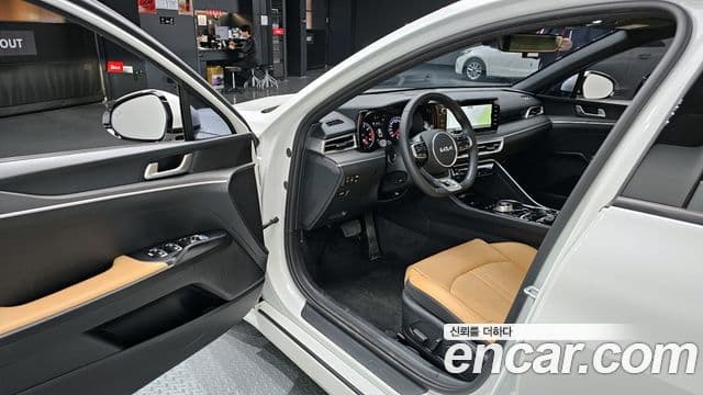 Kia K5 3세대 Prestige, 2022 11