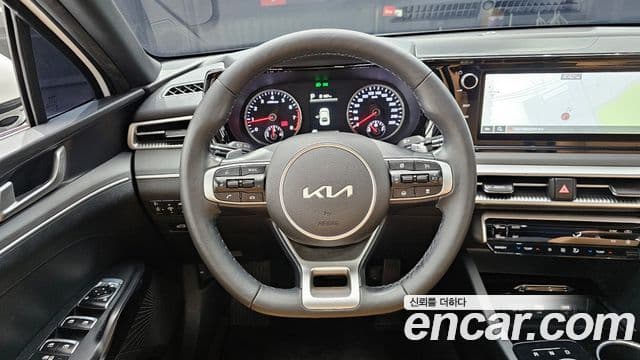 Kia K5 3세대 Prestige, 2022 13