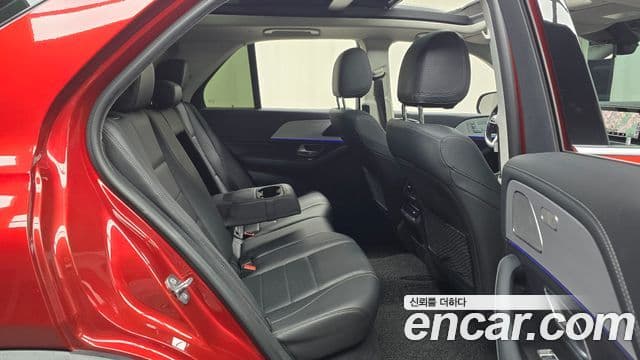 Mercedes-Benz GLE-класс W167 GLE300d 4MATIC, 2021 12