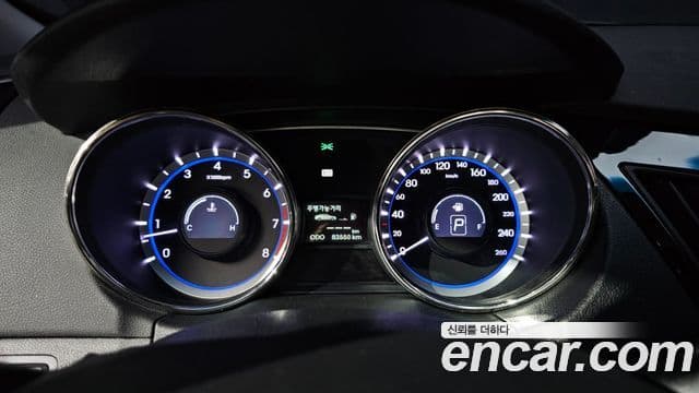 Hyundai YF Sonata люксовая версия, 2010 8