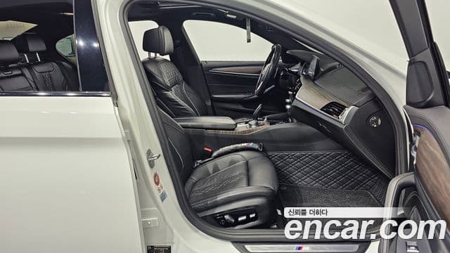 BMW 5시리즈 (G30) 530i xDrive M Sport Plus, 2017 10