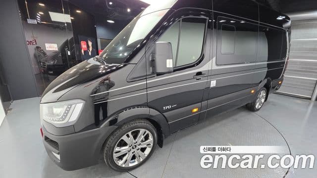 Hyundai 쏠라티 Luxury, 2025 1