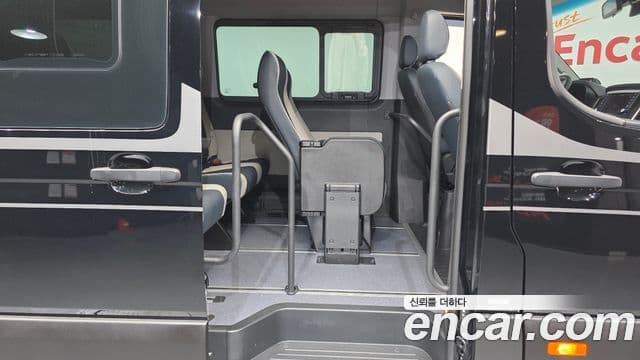 Hyundai 쏠라티 Luxury, 2025 12