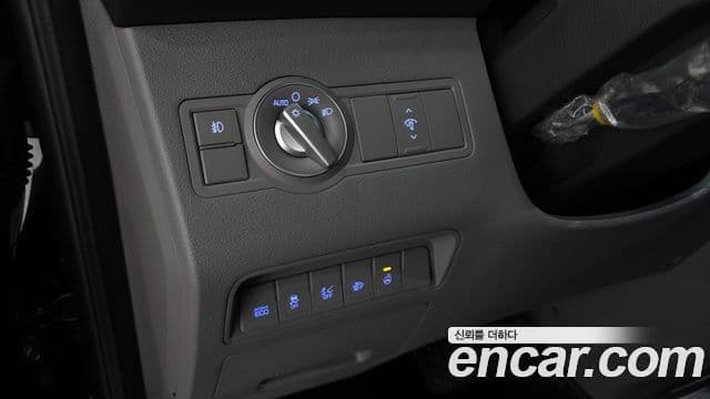 Hyundai 쏠라티 Luxury, 2025 16