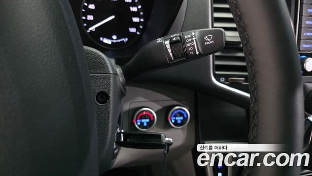 Hyundai 쏠라티 Luxury, 2025 17