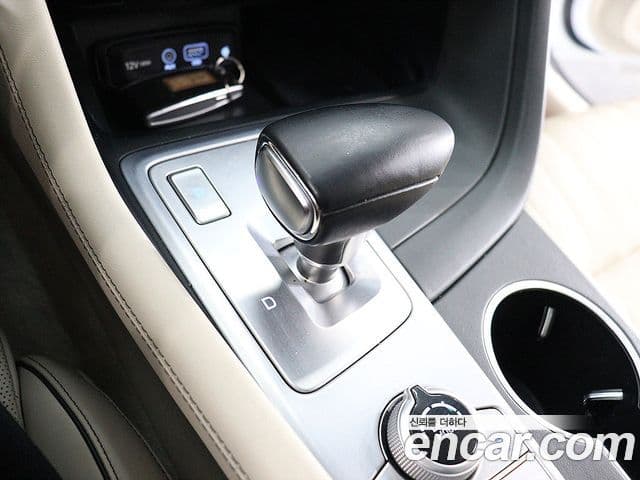 Genesis G70 Elite, 2019 9