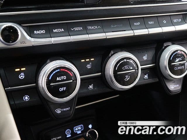 Genesis G70 Elite, 2019 16