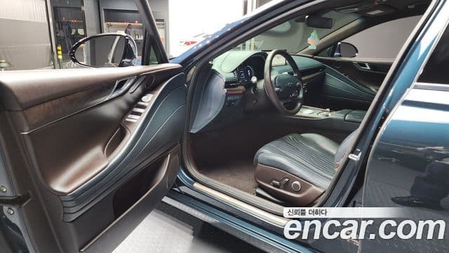 Genesis G80 (RG3), 2021 10