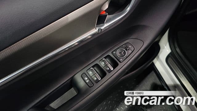 Hyundai The / новый New Grandeur IG гибрид Le Blanc, 2022 18