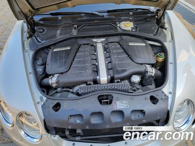 Bentley Flying Spur 1세대 6.0 Speed, 2010 15