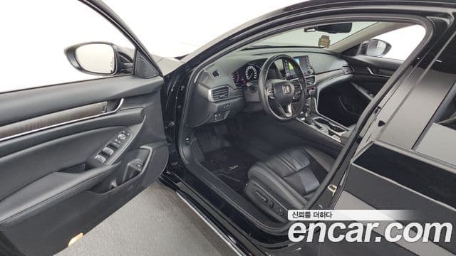 Honda Accord 10세대 1.5 турбо, 2019 10