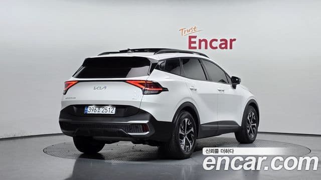 Kia Sportage 5세대 гибрид Signature Gravity 2WD, 2022 2