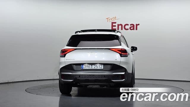 Kia Sportage 5세대 гибрид Signature Gravity 2WD, 2022 4