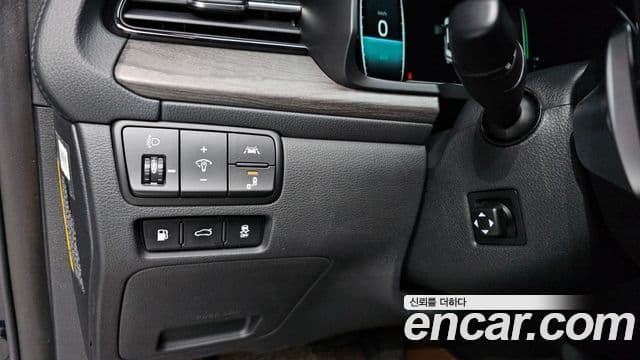 Kia K7 Premier гибрид Noblesse, 2020 15