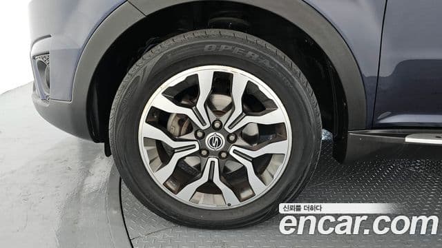 KG모빌리티(SsangYong) New Korando C топовая версия, 2016 все фото