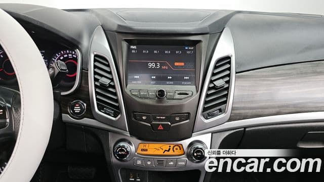 KG모빌리티(SsangYong) New Korando C топовая версия, 2016 15