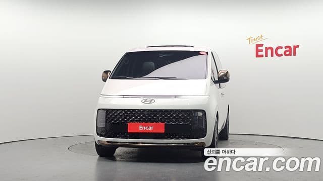 Hyundai Staria Inspiration, 2025 3