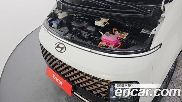 Hyundai Staria Inspiration, 2025 6