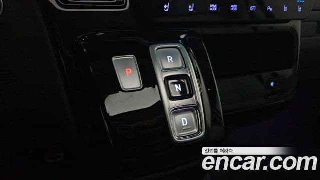 Hyundai Staria Inspiration, 2025 9