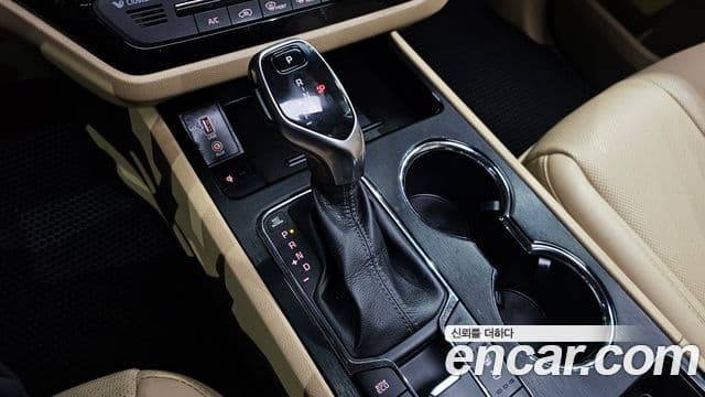 Kia The / новый New Carnival Special, 2019 9