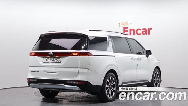 Kia Carnival 4세대 Signature, 2021 2