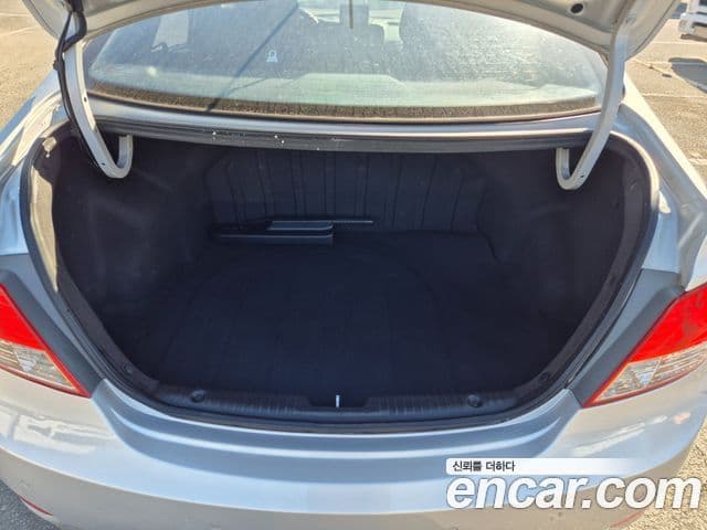 Hyundai Accent(новый кузов / новое поколение) дизель 1.6 VGT Smart, 2014 12