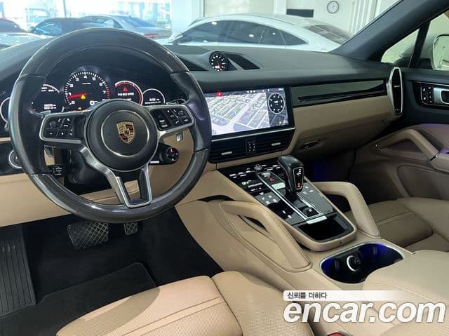 Porsche Cayenne (PO536) 3.0 купе, 2020 10