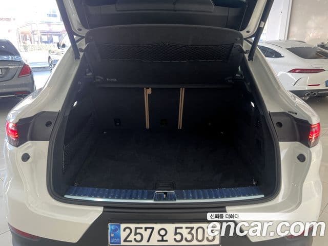 Porsche Cayenne (PO536) 3.0 купе, 2020 19