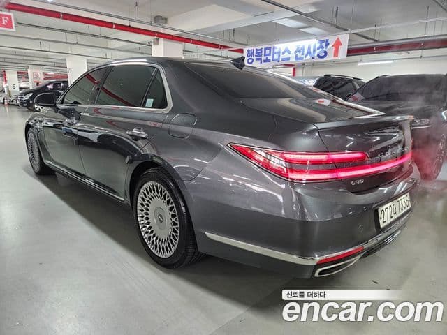 Genesis G90 Premium Luxury, 2021 4