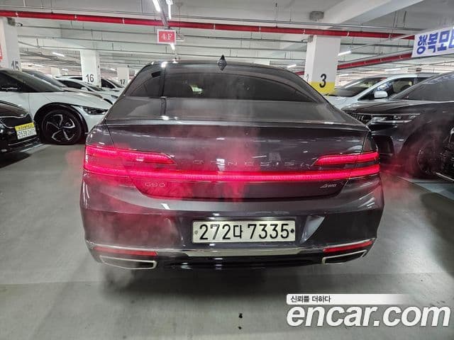 Genesis G90 Premium Luxury, 2021 все фото