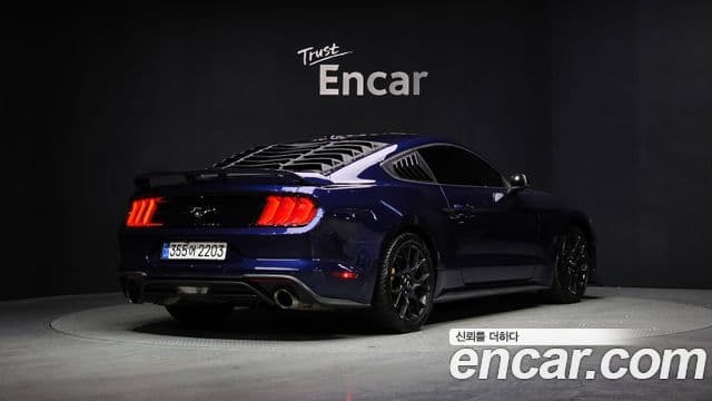 Ford Mustang купе, 2019 2