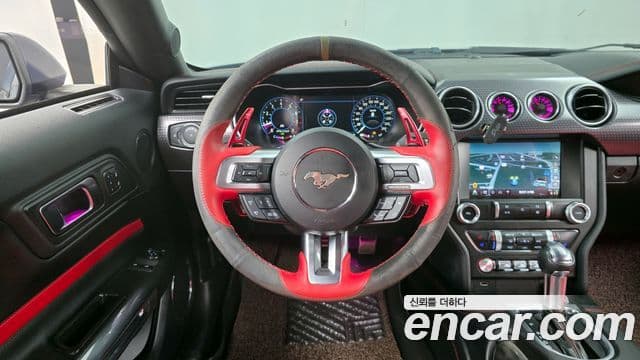 Ford Mustang купе, 2019 13