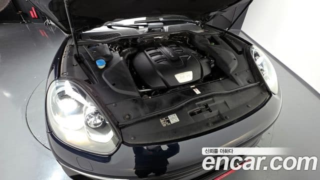 Porsche New Cayenne 958, 2016 6