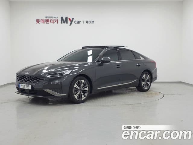 Kia K8 Signature, 2023 1