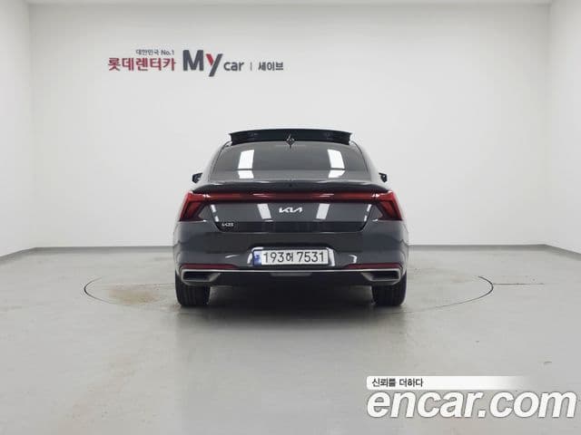 Kia K8 Signature, 2023 4