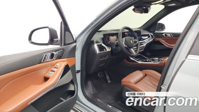 BMW X7 (G07) xDrive 40i M Sport 7인승, 2024 10