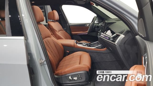 BMW X7 (G07) xDrive 40i M Sport 7인승, 2024 11