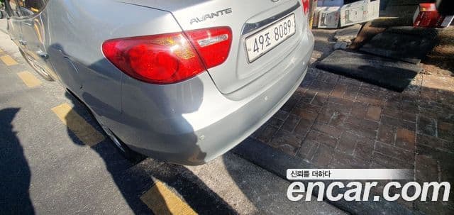 Hyundai Avante MD M16 GDI Deluxe, 2010 13