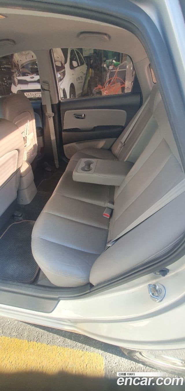 Hyundai Avante MD M16 GDI Deluxe, 2010 17