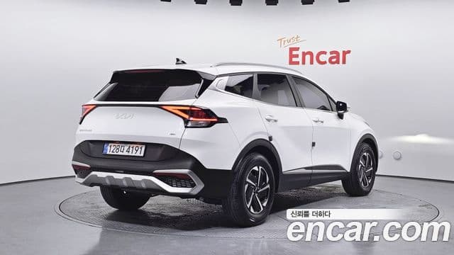 Kia Sportage 5세대 гибрид Prestige 2WD, 2023 2